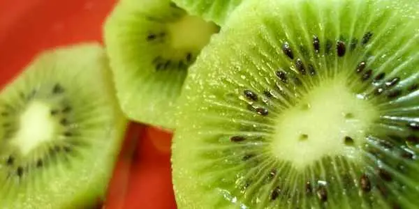 Kiwi - Beneficii pentru sanatate, compozitie si calorii